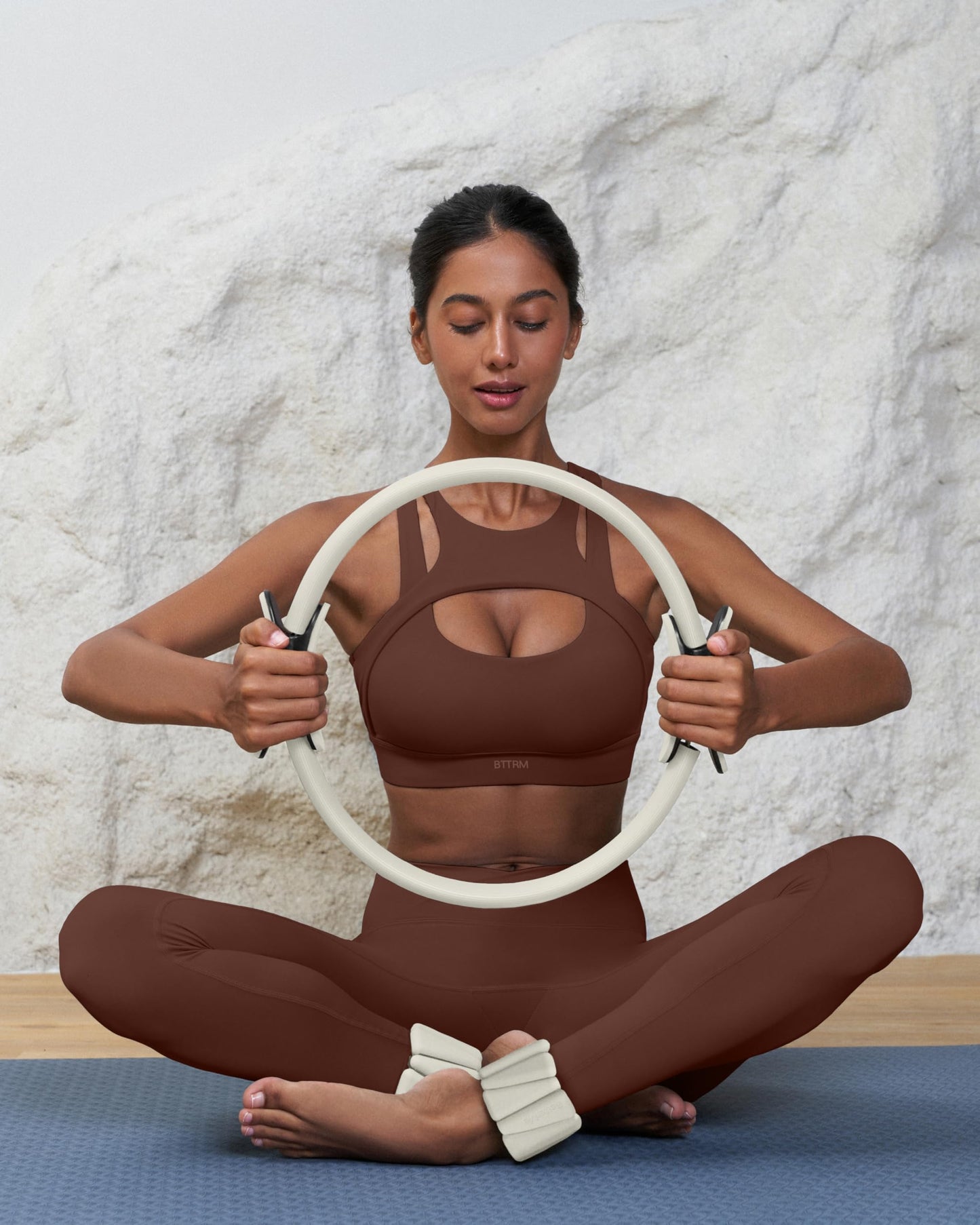 BetterMe Toning Pilates Ring – Magic Circle Pilates Ring for Strength & Flexibility – 15 Inch Fitness Ring for Home Pilates & Yoga Workouts (Mocha)