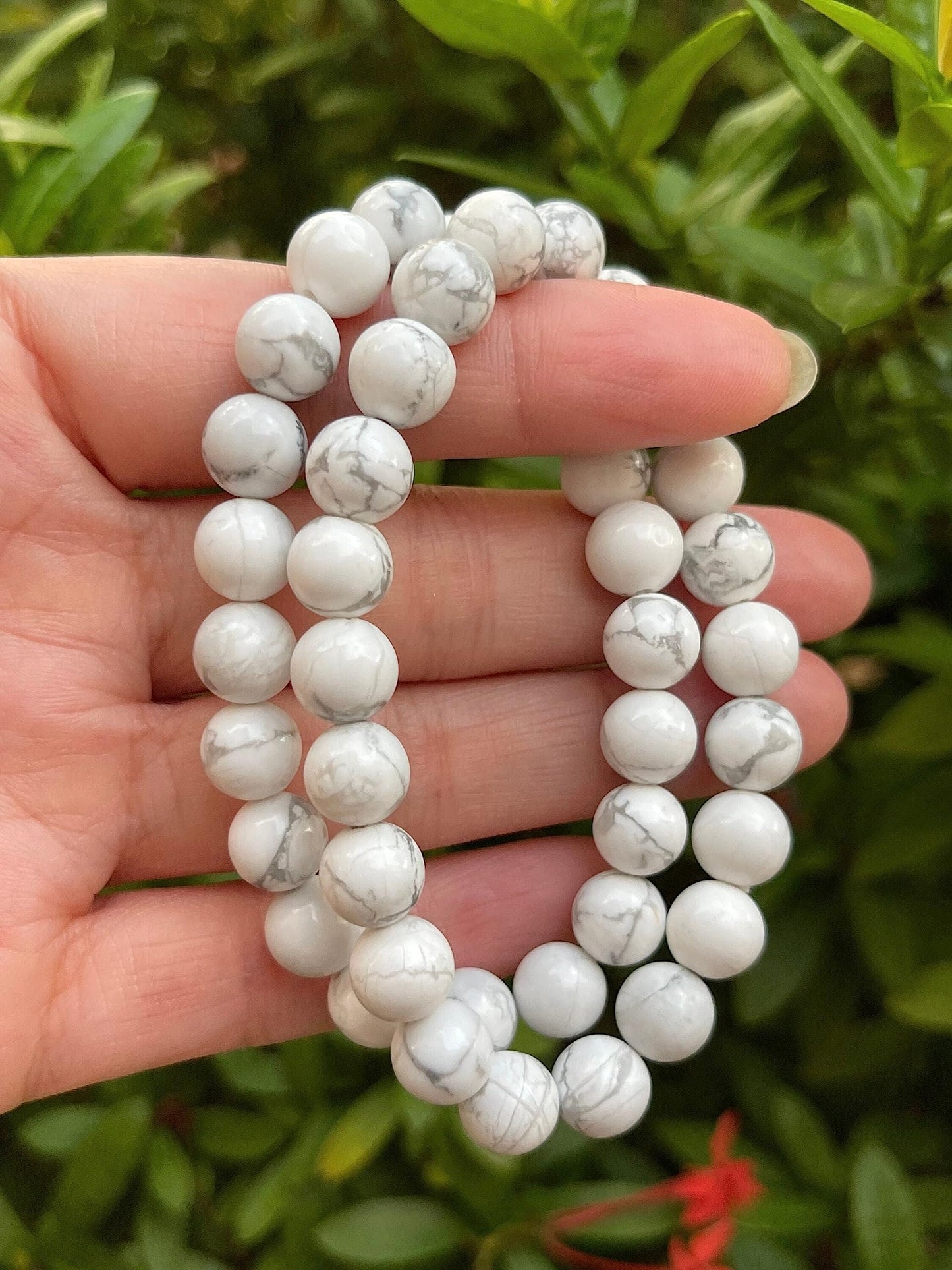 GAF TREASURES White Howlite Crystal Bead Bracelet 8mm, Genuine White Howlite Stretch Gemstone Bracelet, Healing Crystal Bracelet, Gift for Men & Women (1)