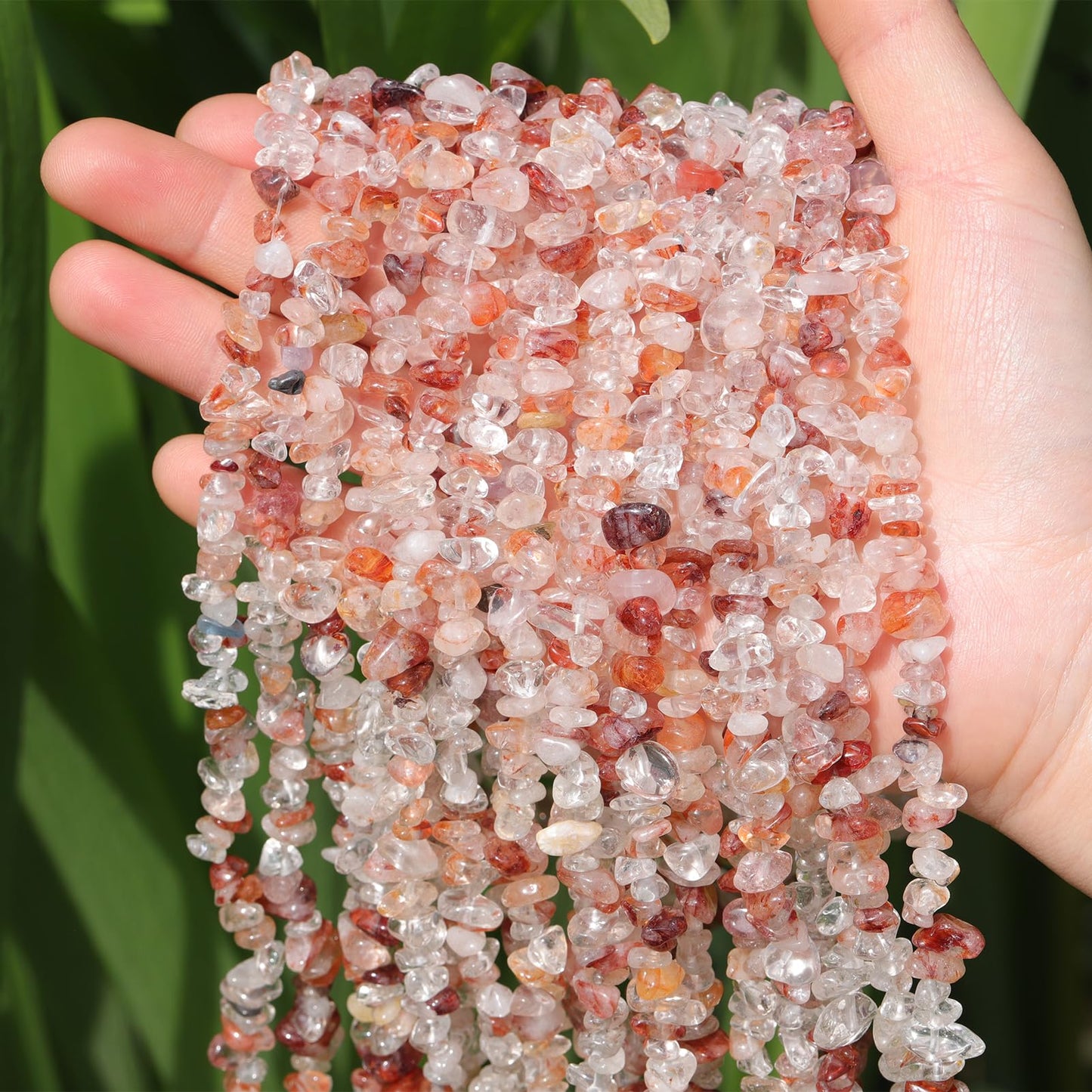 400pcs Natural Chip Stone Beads for Jewelry Making Red Hematoid 5-8mm Irregular Gemstones Healing Crystal Loose Rocks Bead Hole Drilled for Ring Earrings Necklace Bracelet Making DIY Art Crafts