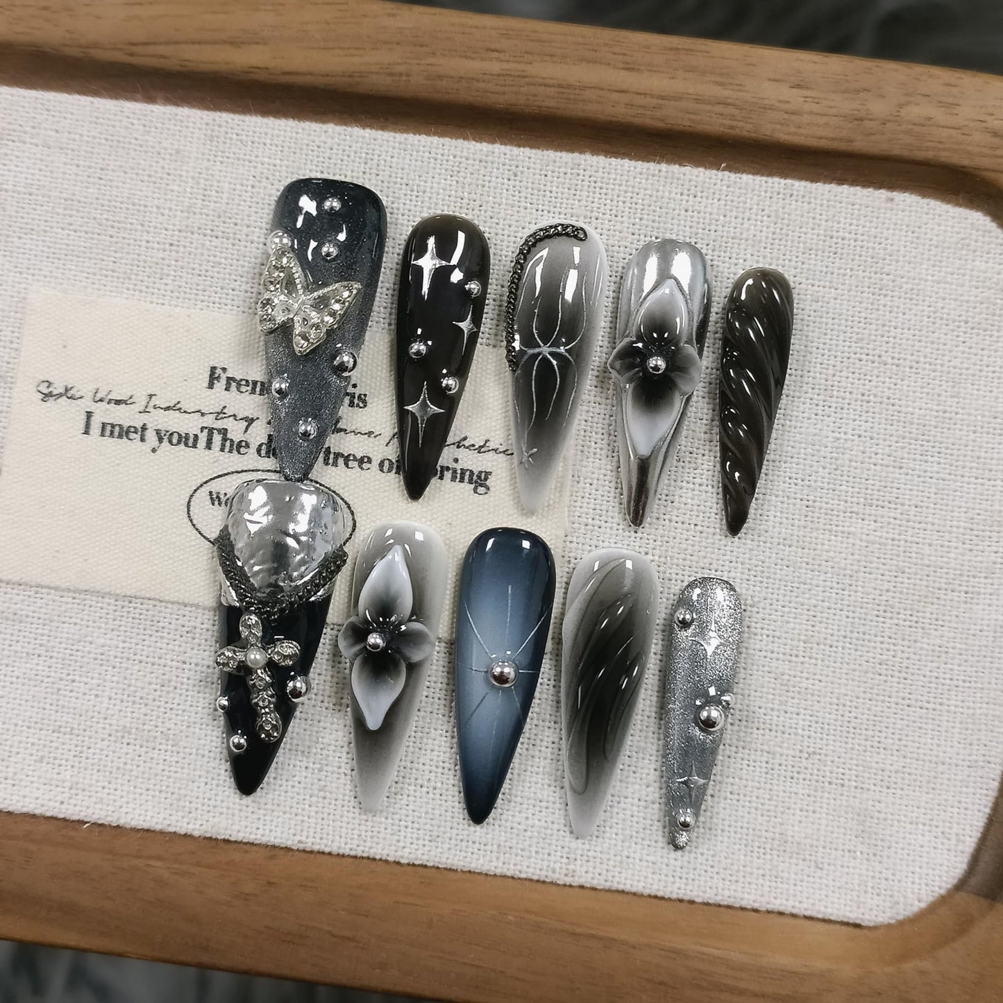 TENPAL 10Pcs Y2K Press On Nails With Tools,Handcuff Star & Skull 3D Charms Long Stiletto Fake Nails,Glossy Edgy Sweet Glitter Acrylic Glue on Nails for Concert Festival Party,Handmade Long Nails(XS)