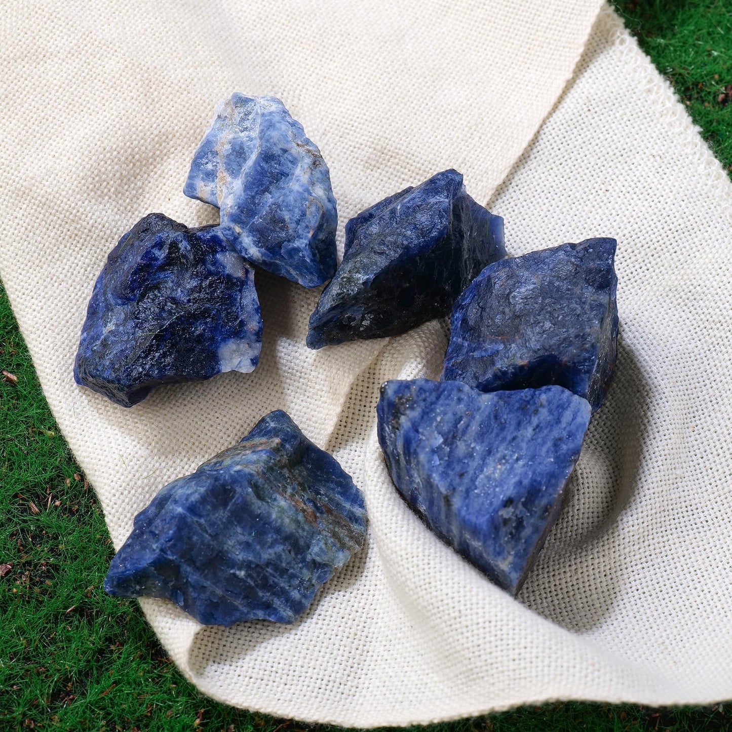 Apengshi 1.2-2'' Sodalite Raw Stone Natural Crystal Healing Crystal and Stone Rough Rocks for Fountain Home Garden Decor Meditation