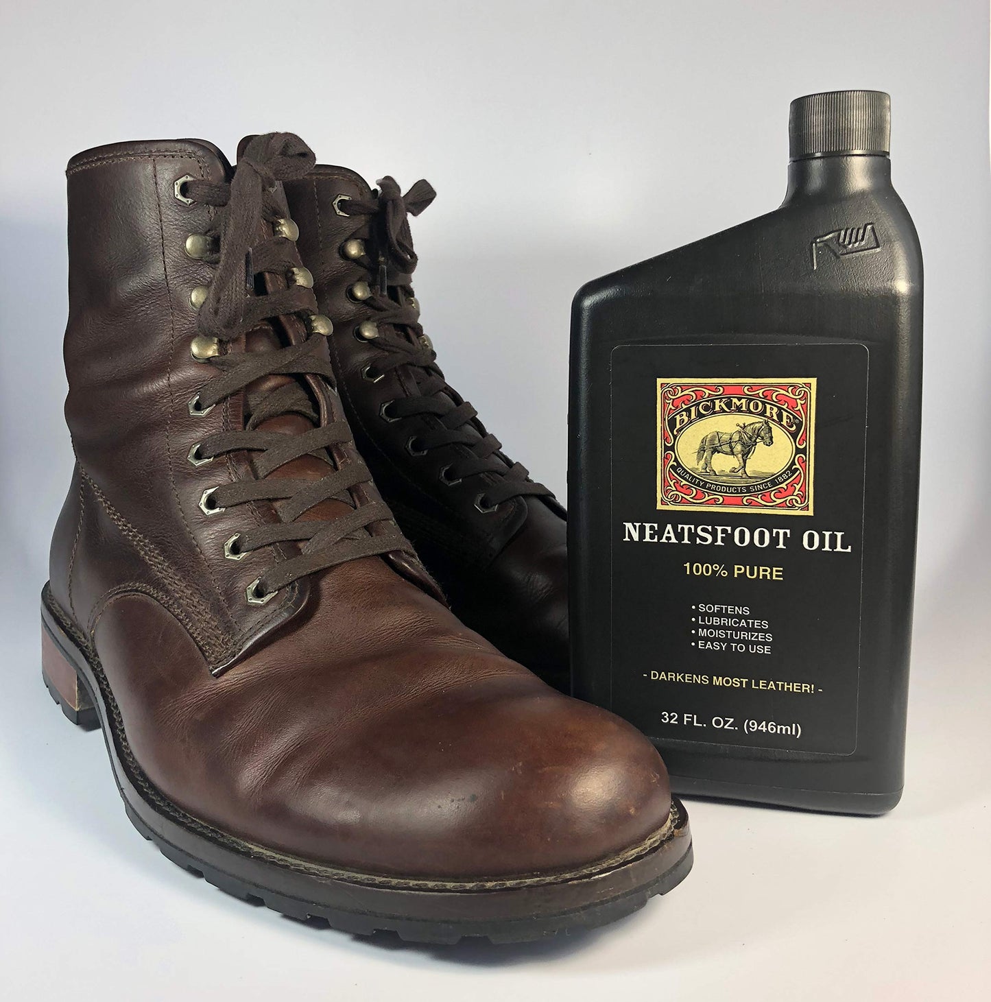 Bickmore 100% Pure Neatsfoot Oil 32 oz - Leather Conditioner and Wood Finish