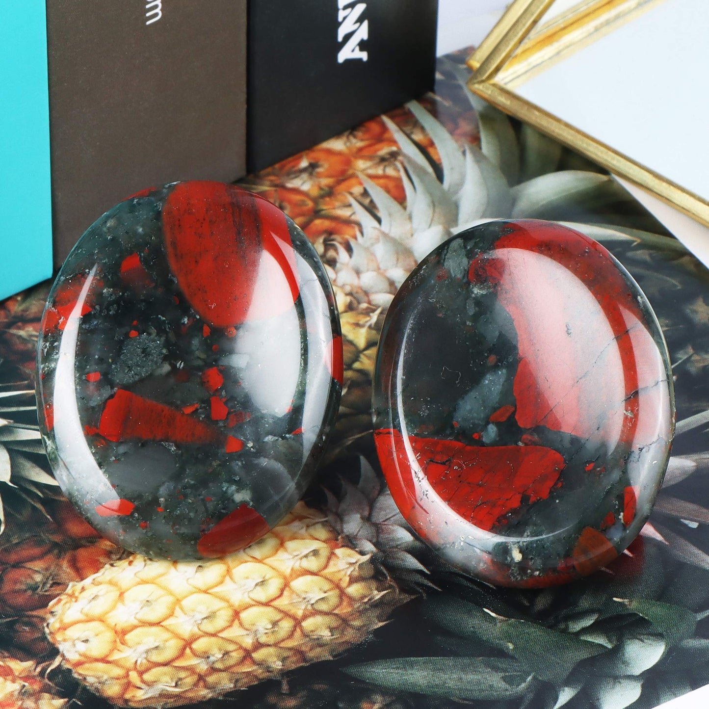 Artistone Crystal Chakra Worry Stone Africa Blood Stone Oval Shaped Crystal Healing Pocket Meditation Thumb Stone Reiki Gifts for Women Kids