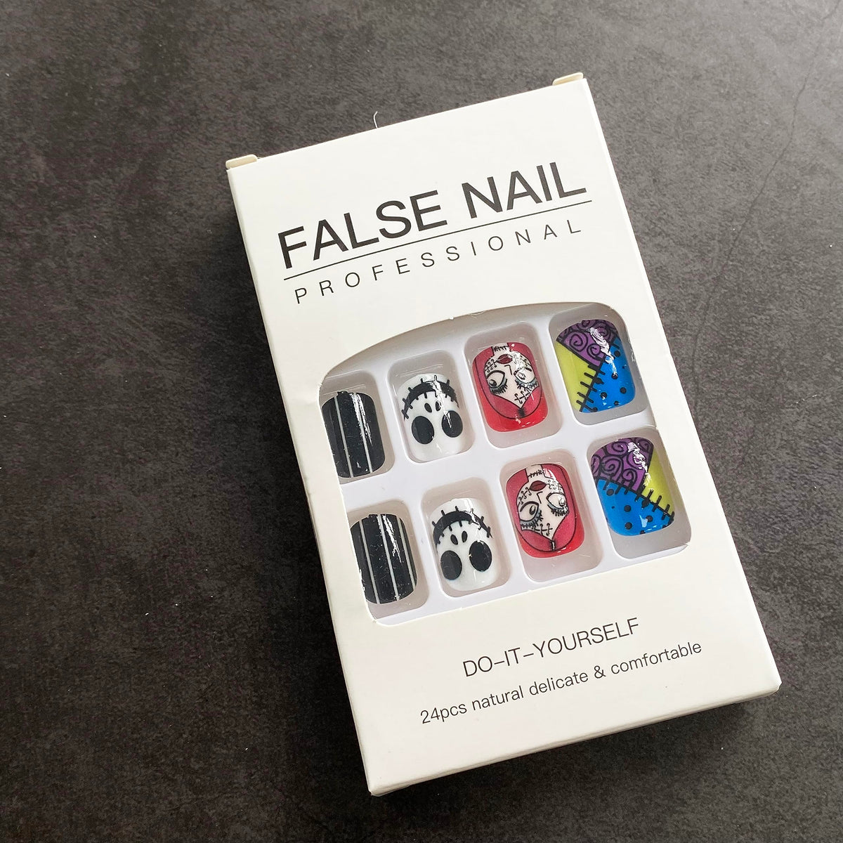 Halloween Press on Nails Square Short Fake Nails with Witch Patch Scary Face Designs Acrylic Stick on Nails Thriller Glue on Nails for Women Girls Party Cool Colorful Manicure24pcs