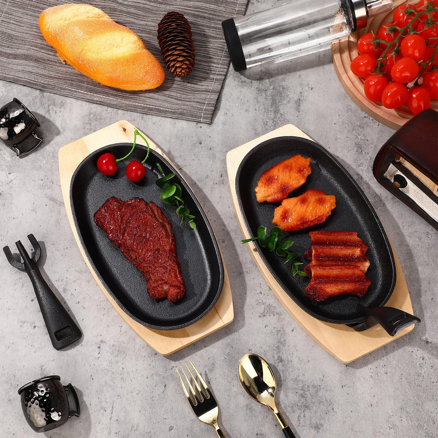 Mifoci 20 Pieces Oval Cast Iron Fajita Skillet Pan Set Small Sizzling Steak Plate with Wooden Base and Handle Cast Iron Fajita Skillet Sizzling Plate for Home, Restaurant, Kitchen, BBQ, Wedding