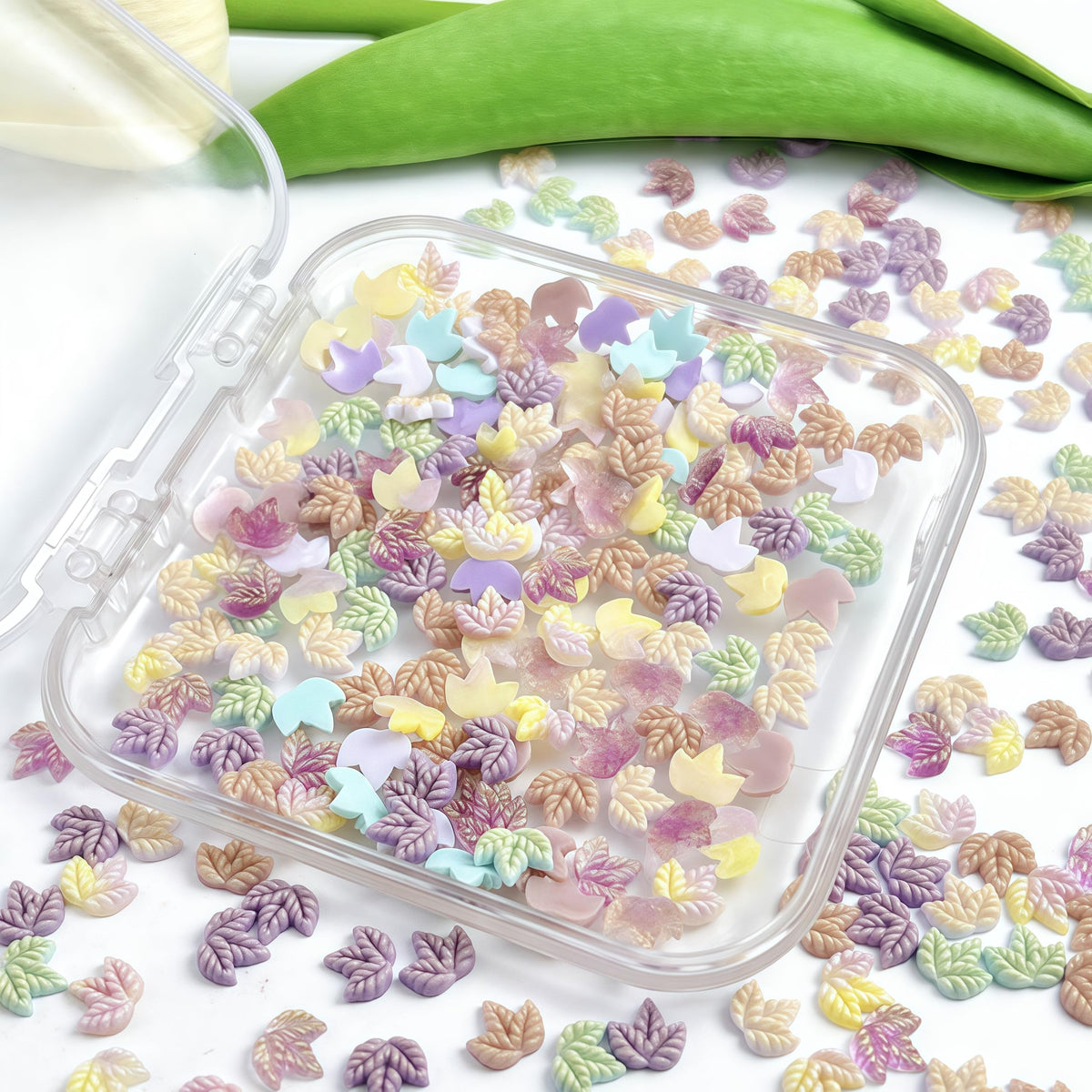 100 Pcs Luminous Fall Nail Art Charms Mixed Color Resin Maple Leaves Nail Charms 3D with Night Light Fall Leaves Designs Nail Accessories Autumn Charms for Acrylic Nails DIY Thanksgiving Nail Supplies