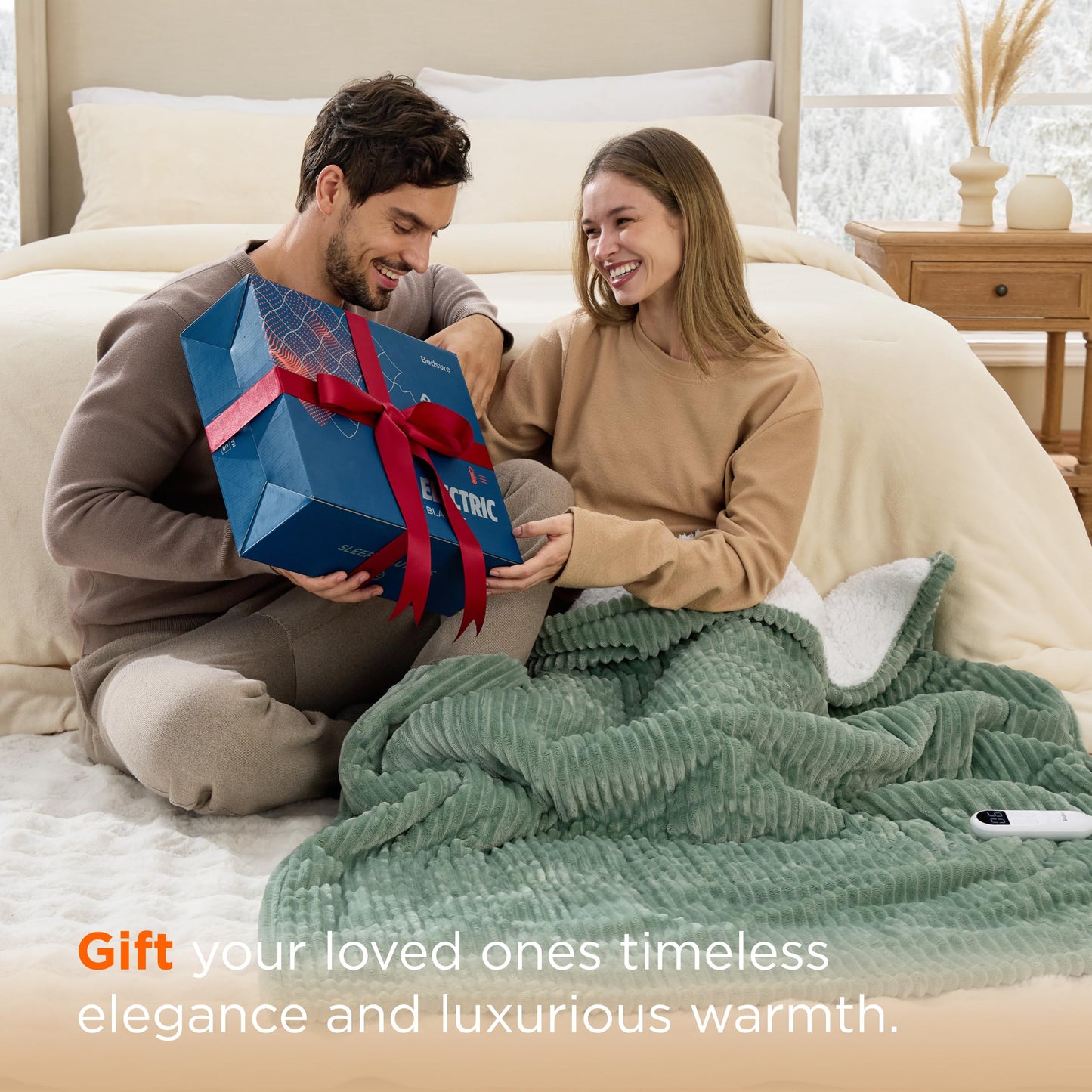 Bedsure GentleSoft Electric Blanket Full Size - Soft Ribbed Flannel Heated Blanket, Heating with 6 Time Settings (Up to 10H), 6 Heat Settings & 8Hr Timer Auto Off, Gifts for Grandma (72"x84", Green)