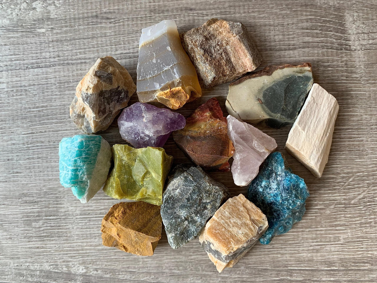 GAF TREASURES Wholesale Raw Assorted Crystals, Natural Assorted Stone, Natural Rough Assorted Crystals, Assorted Rough, Assorted Healing Crystals (Assorted, 0.5 Pound)