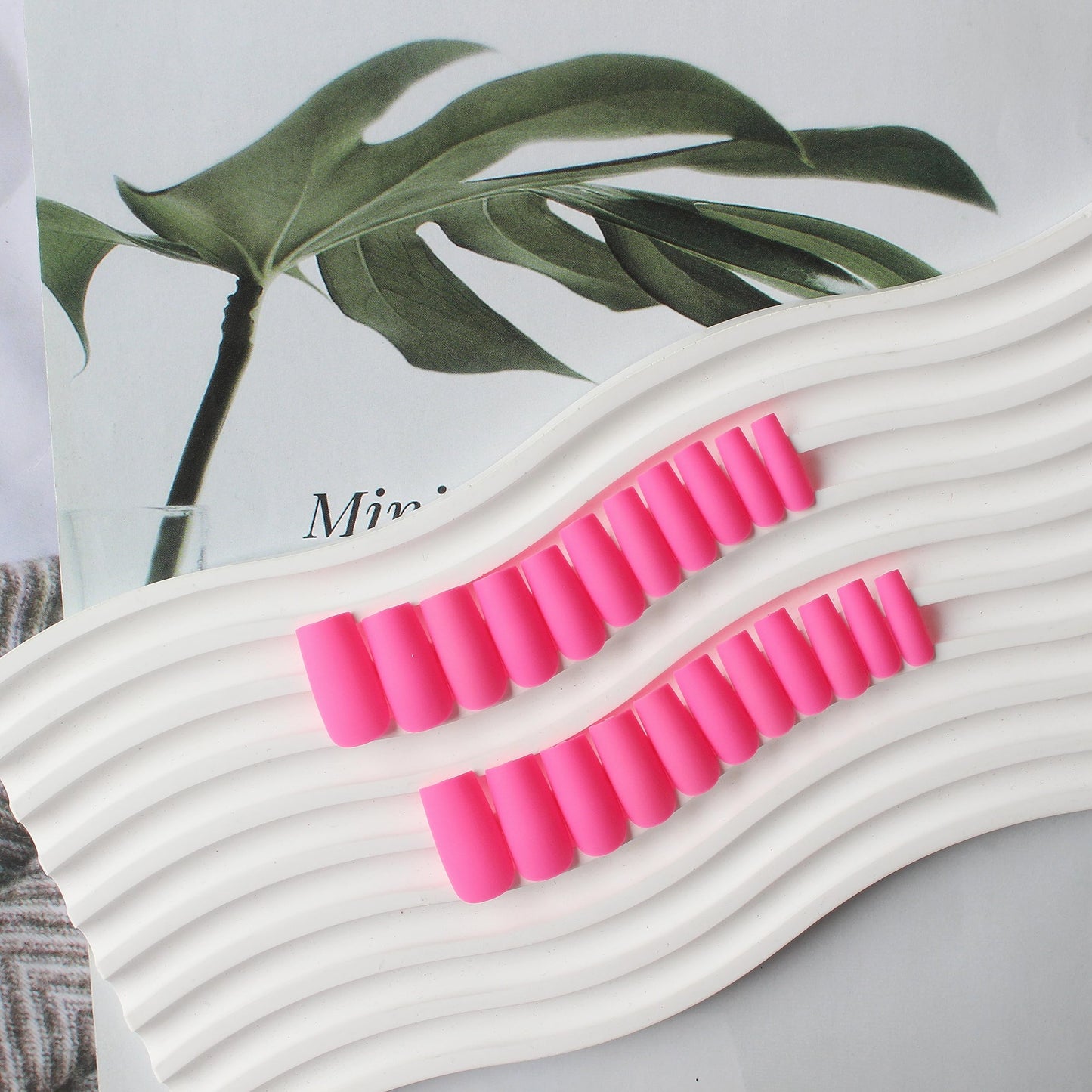 KQueenest Matte Neon Hot Pink Press on Nails Long Medium Square, Fake Nails Press ons, Glue on Nails Coffin For Women, Vibrant Gel Square Tip Nails, Acrylic Nails for Finger Decoration