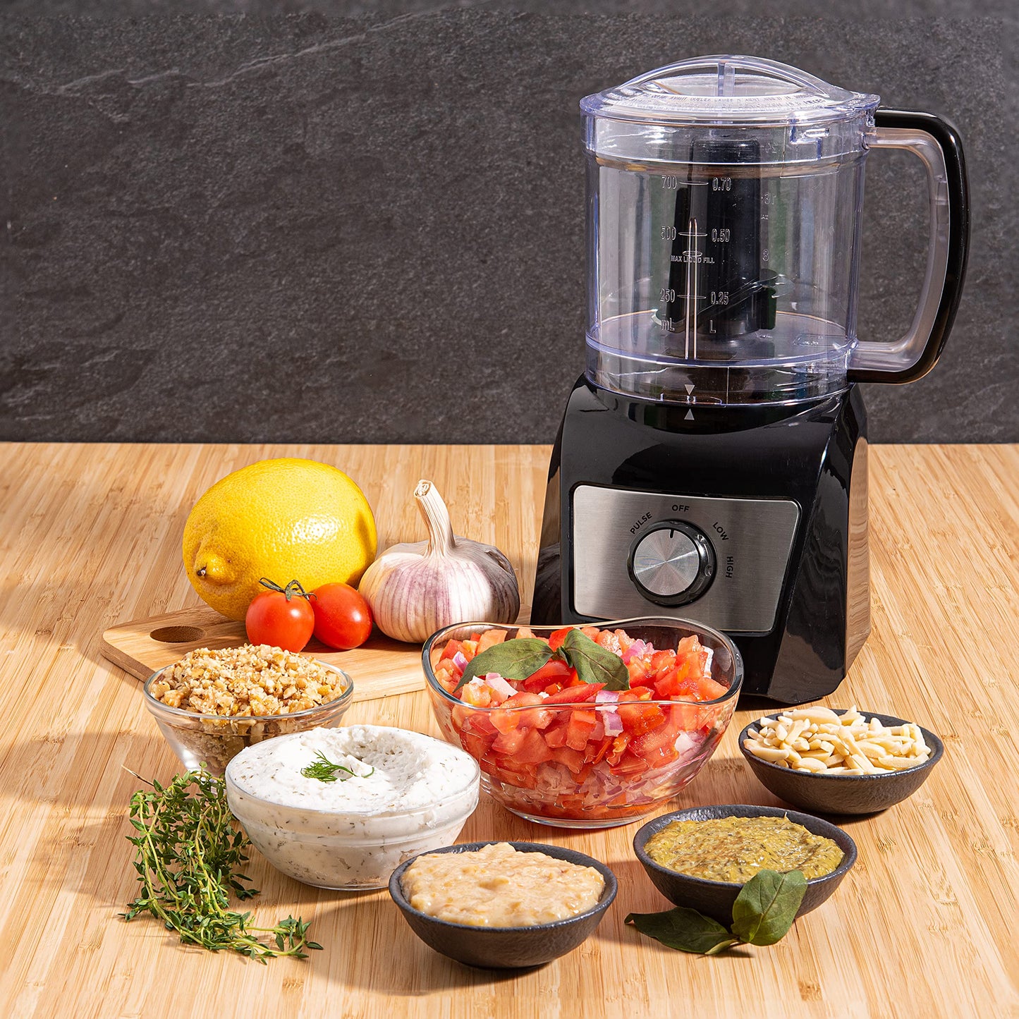 Moss & Stone 3 Cup Mini Food Processor, Strong Vegetable Chopper for Dicing, Chopping, Mincing, & Puree 300 Watts Mini Chopper With 2 Speeds, Perfect Baby Food Processor Black