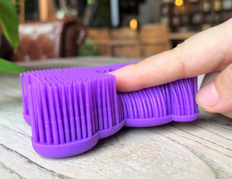 Premium Sensory Brush for Kids or Autism,Soft Silicone Body Scrubber,2 in 1 Sensory Room Occupational Therapy Sensory Brushes,Silicone Loofah,Pet Shower Brush Bath Brush Shampoo Brush(Bear-Purple)